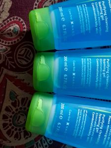 3 Bioderma Cleanser Sebium Gel Moussant Acne