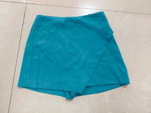 women wrap skort