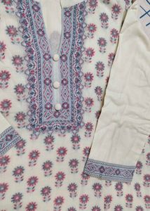 Women Off White Printed Kurta Set