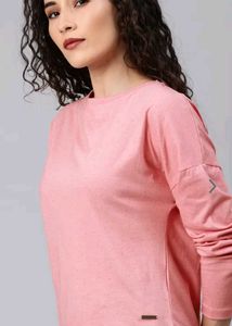 Pink Solid T-shirt,Round Neck And Lomg Sleeves