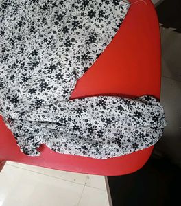 Floral Crop Top