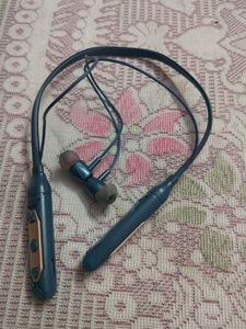 Signature Bluetooth Headphones New Good Sound