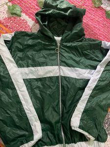 dark green cool crop jecket for girl &amp; women