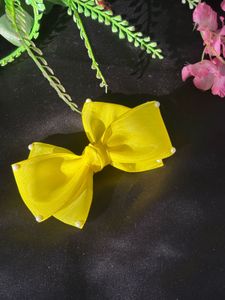 Brand New Hair Bows – Stylish &amp; Unused