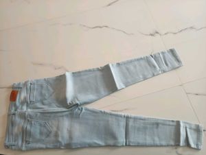 Skinny Jeans For Women