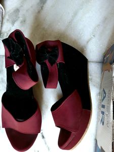 🤩Trendy Heel Wedges  👠✅️