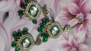 Elegant Kundan Jewelry Set