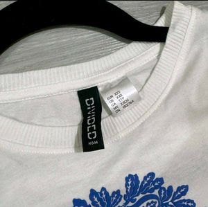 H&amp;M fitted tee