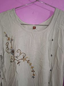 Elegant Embroidered Kurta