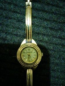 Elegant Women&#39;s Watch