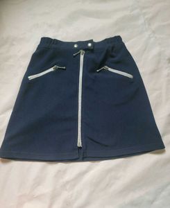 mini skirt