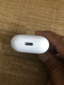 Used Apple Airpods A2032 A2031 A1602