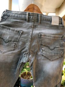 Stylish Grey Denim Jeans