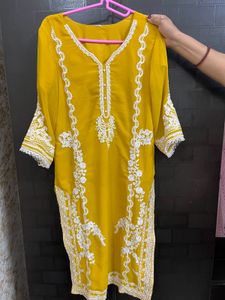 Mustard kurta set-heavy embroidery-only worn once