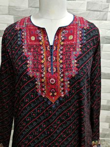 Embroidered Patterned Tunic