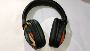boAt Rockerz 550 Bluetooth Headphone, 50MM Drivers