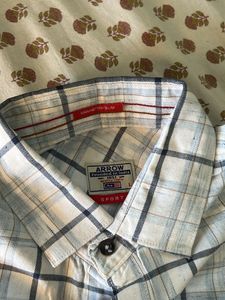 Arrow Plaid Button-Down Shirt