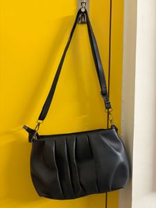 Stylish Black Crossbody Bag