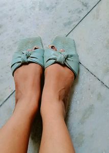 Sliper 👅👅👅