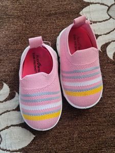 Baby Girl Shoe 3