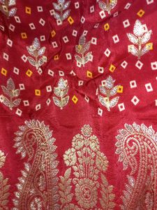 A Pink Silk Bandhni Suit, Neck Dp -6, 1/3 Sleeves, Circle Plazo, With Dupata