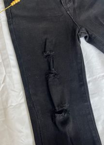 New Black Ripped Jeans