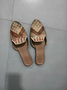 Embroidered Ethnic joothi shoe