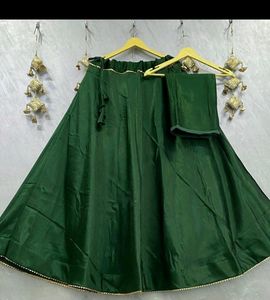 Dark Green Gaji Silk Chaniya With 1 Mtr Blouse Pie