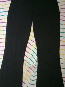 Black Bootcut Trouser 🖤