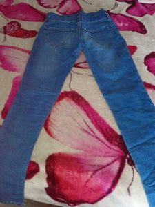 Cute Girls&#39; Distressed Denim Jeans