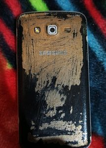 • Samsung-G7102......!!