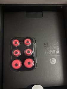 WIRELESS EAR PHONES