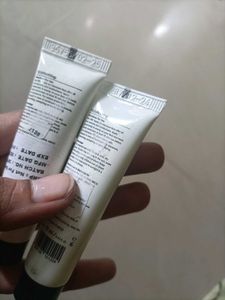 Minimalist Sunscreen And Serum.