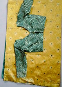 A Beautiful Silk Saree With Readymade Blouse