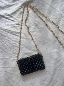 MINI BLACK SLING BAG