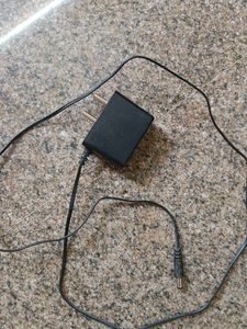 "No Coins" 2 Antenna Router With Power Adapto