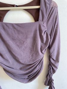 viral v neck mesh top