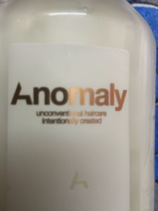 Anomaly Hydrating Shampoo