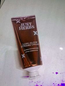 Just Herbs Lumi-Glow Cream
