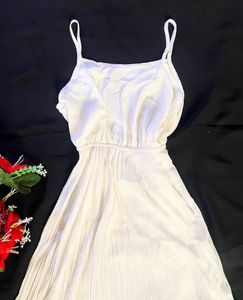 White Sundress midi dress❤️🦋🎀