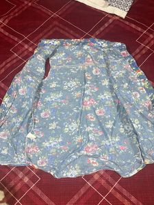 Floral Print Sleeveless Shirt