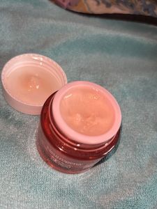 Neutrogena Bright Boast Gel Cream