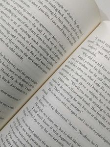 Reminders of Him - Colleen Hoover