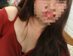 Red Off shoulder top