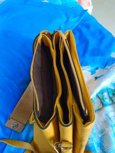 Chic Mustard Handbag