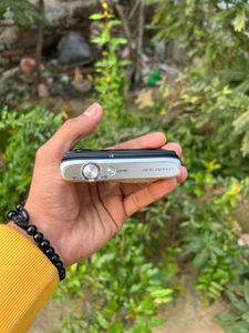 Nikon Coolpix 10x zoom Digital Camera