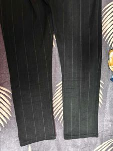 Stretchable Striped Jeggings