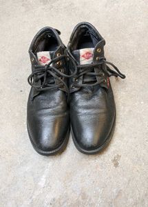 Lee Cooper Men Imported Luxury Vintage Shoes 👞