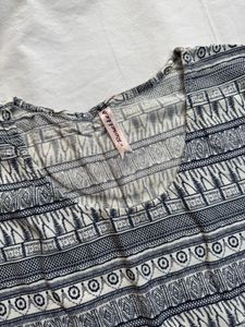 Patterned Short Sleeve Top