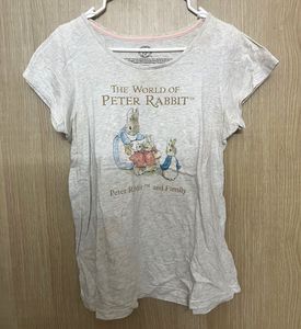 Charming &#34;The World of Peter Rabbit&#34; Grey T-Shirt
